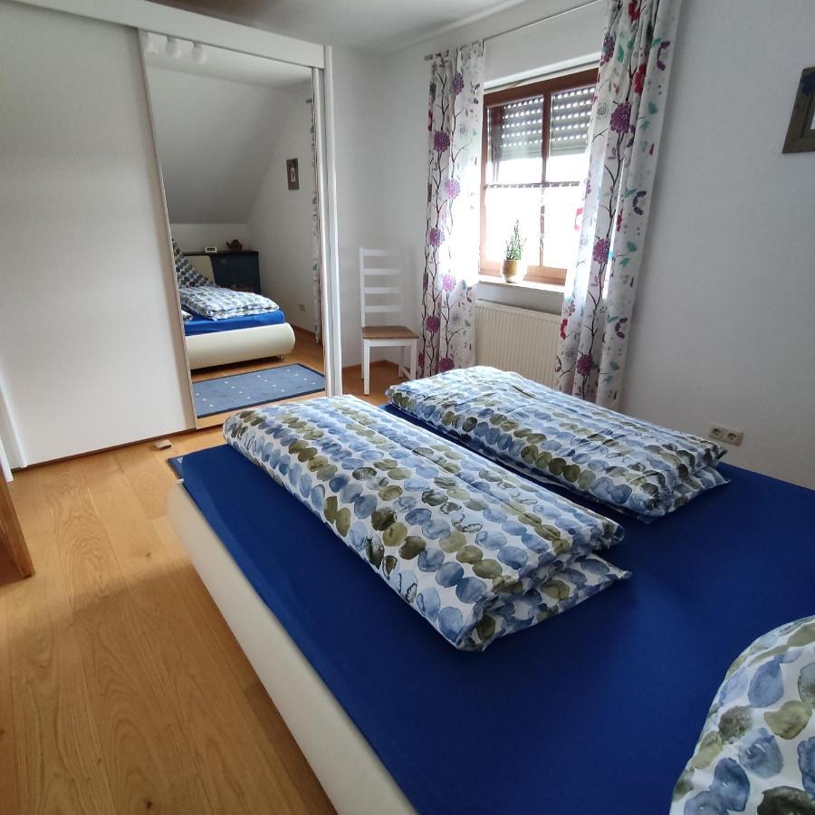 Ferienwohnung Adelhardt Eckersdorf Εξωτερικό φωτογραφία